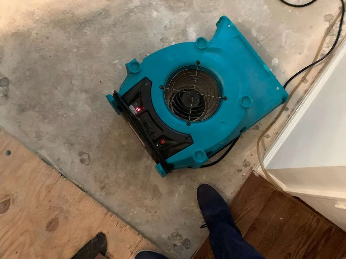 Air mover drying subfloor during Leak Detection & Repair in Glendale Heights